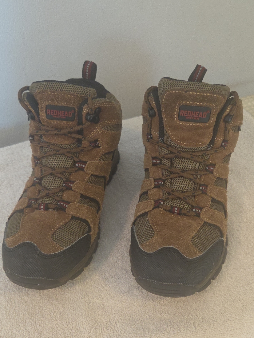 RedHead Brown and Black Suede Trail Boots